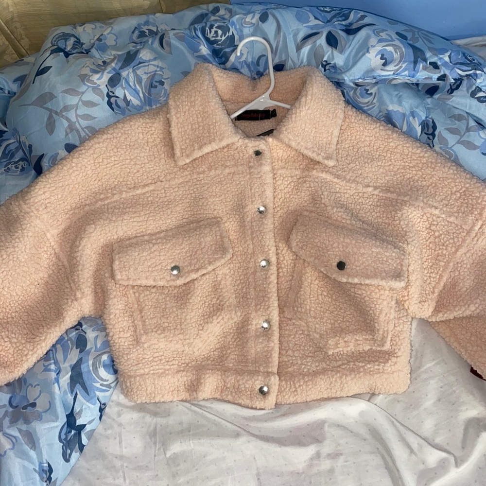 CROPPED fluffy BABY PINK BORG/TRUCKER JACKET